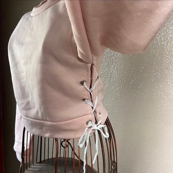 Cropped Sweater - Picture 3 of 6